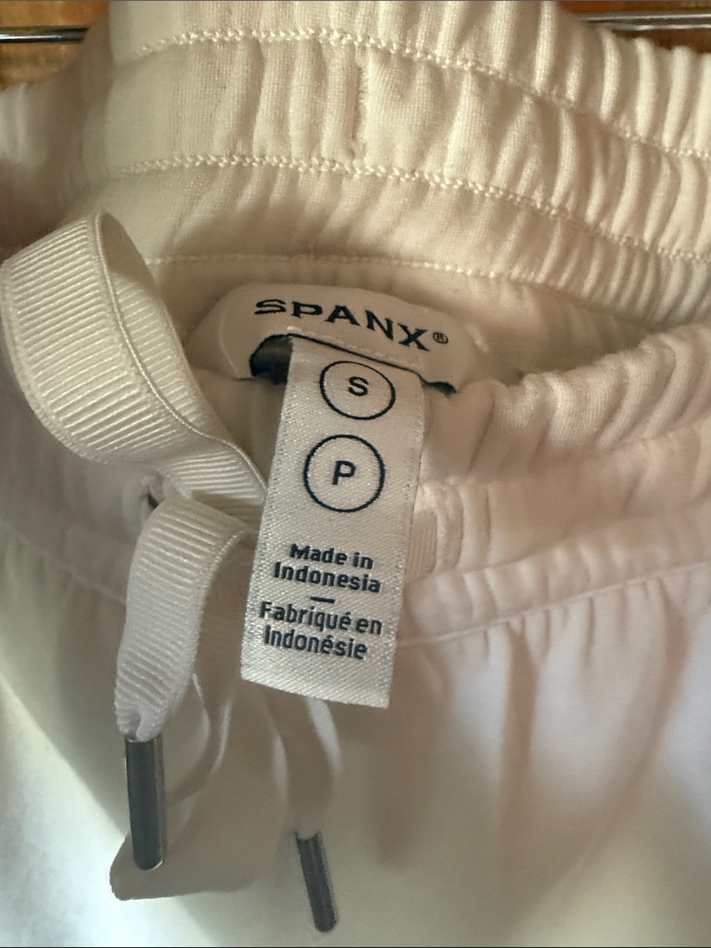Spanx White Drawstring Skort - Picture 2 of 4
